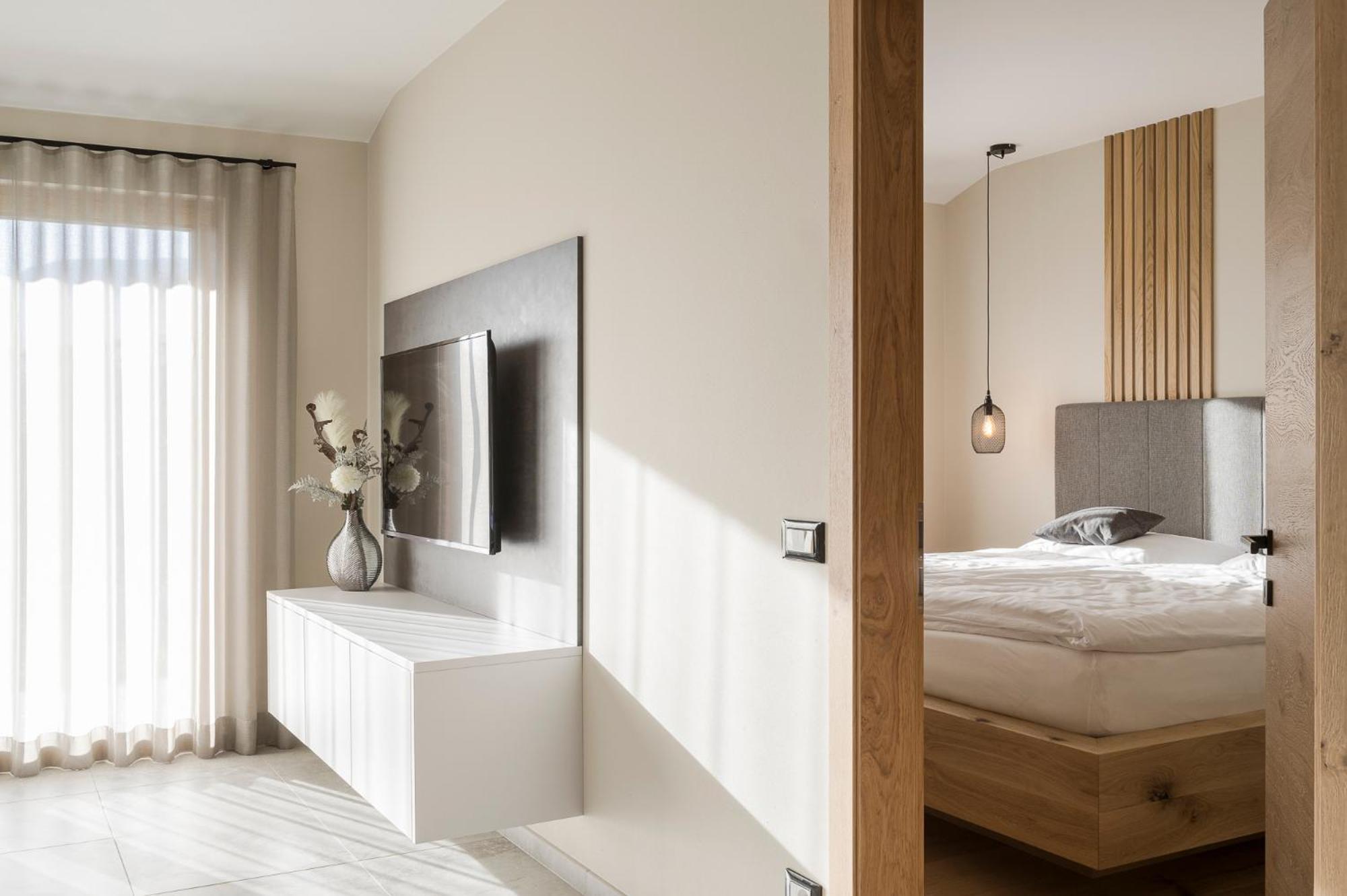 Boutique Hotel Wiesenhof - Adults Only Lana Eksteriør billede